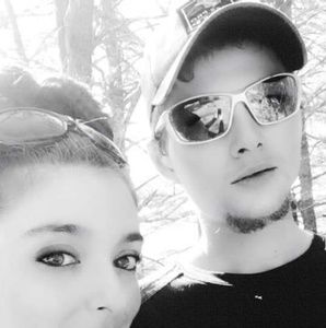 Meet your Posher, Dominic